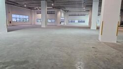 Gul Crescent (D22), Warehouse #614604871